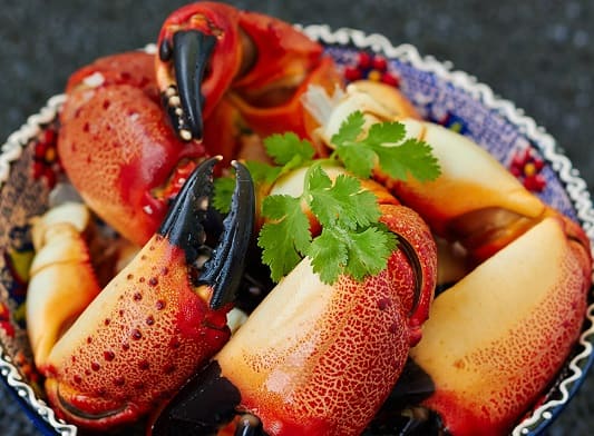 Crab Claws in Butter Sauce