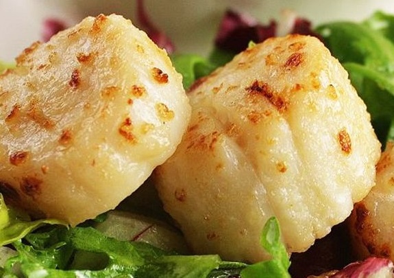 Broiled Scallops