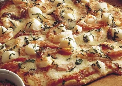 Seafood Pizza